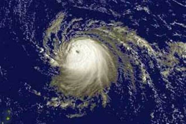Ураган может разрушить NASA