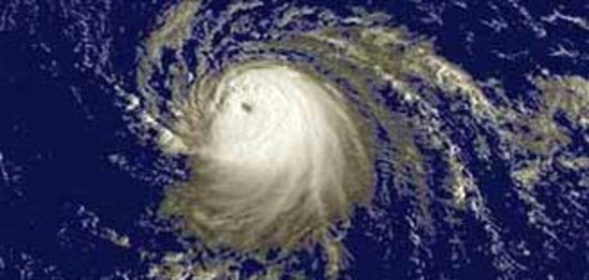 Ураган может разрушить NASA