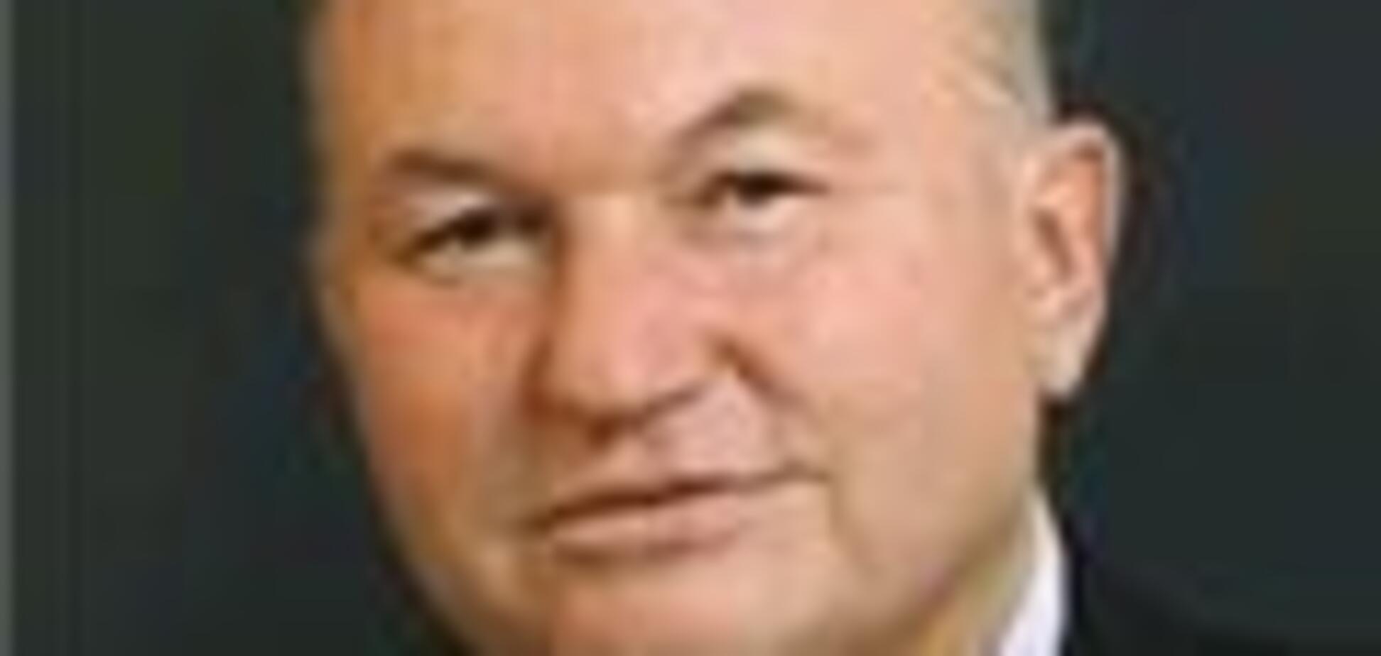 Лужков настаивает на разрыве дружбы с Украиной