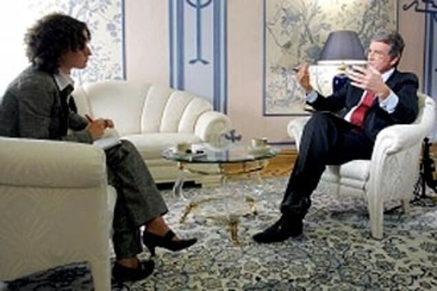 Ющенко: РФ поддерживает крымских сепаратистов