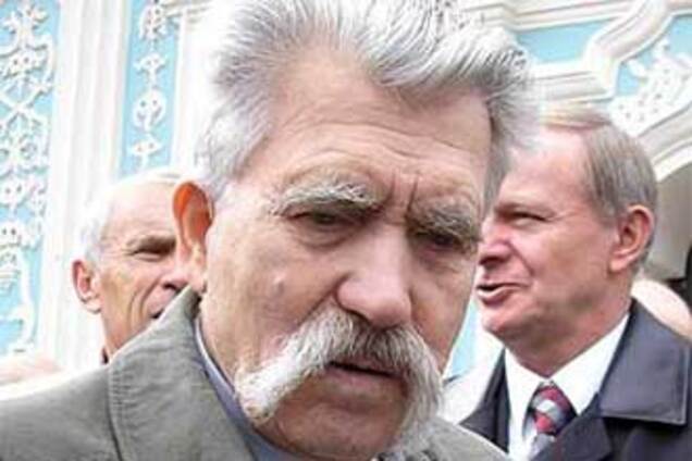 Лукьяненко: от Ющенко требуют узурпировать власть