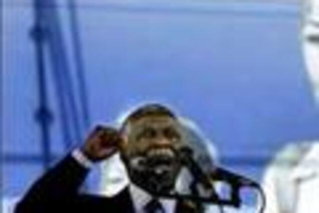 ЮАР остался без президента