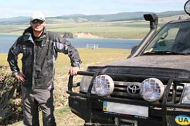 Виктор Янукович-младший покорил Байкал. ФОТО