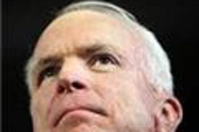 Маккейн поговорит с Ющенко и Саакашвили 