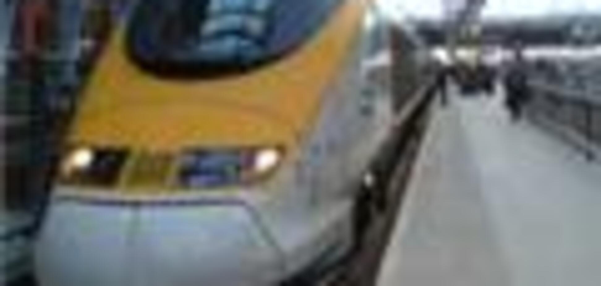 Пассажирский поезд застрял под Ла-Маншем