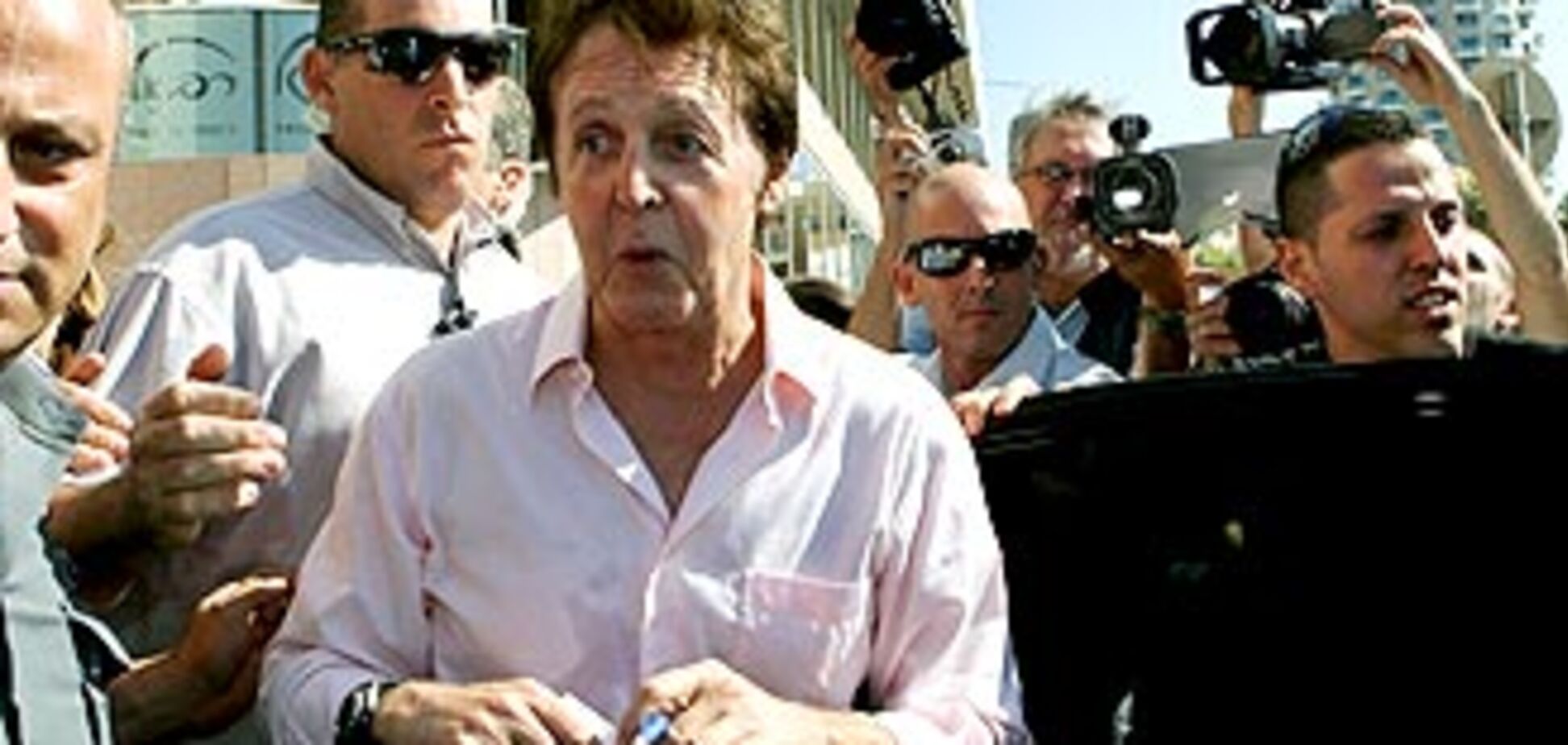 Маккартни будут охранять лучше Буша