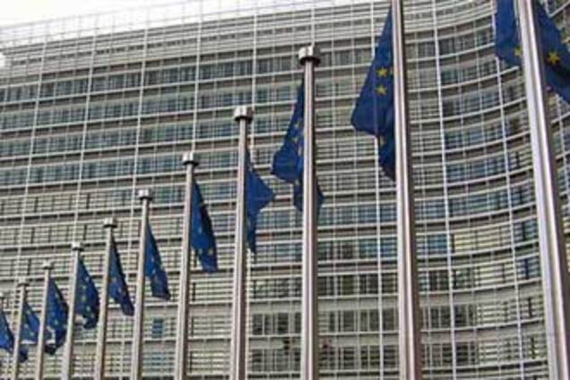 Политические конфликты закрывают Украине дверь в НАТО и ЕС