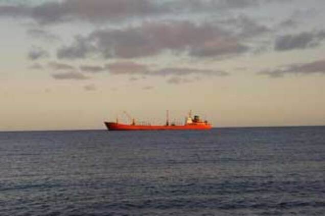 В Черном море затонул корабль с украинцами