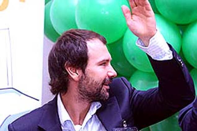 Святослав Вакарчук спасет детей от педофилов