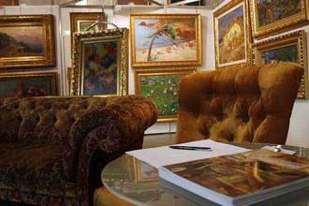 В Киеве открылся «Большой антикварный салон»