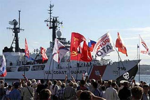 В Севастополе устроили облаву на моряков