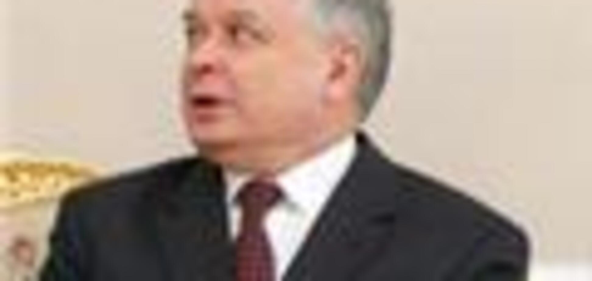 Качиньский не прилетит - угнали самолет