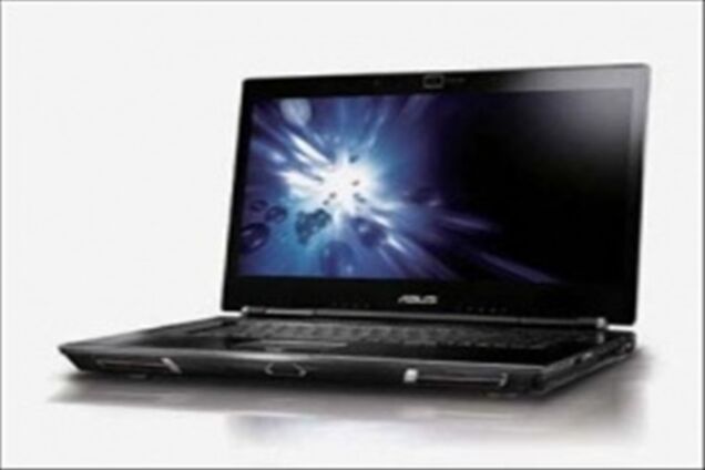 Asus представила мощный геймерский ноутбук W90 с тремя слотами для ...