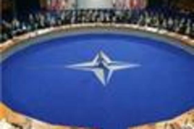 Великобритания намерена проталкивать Украину в НАТО