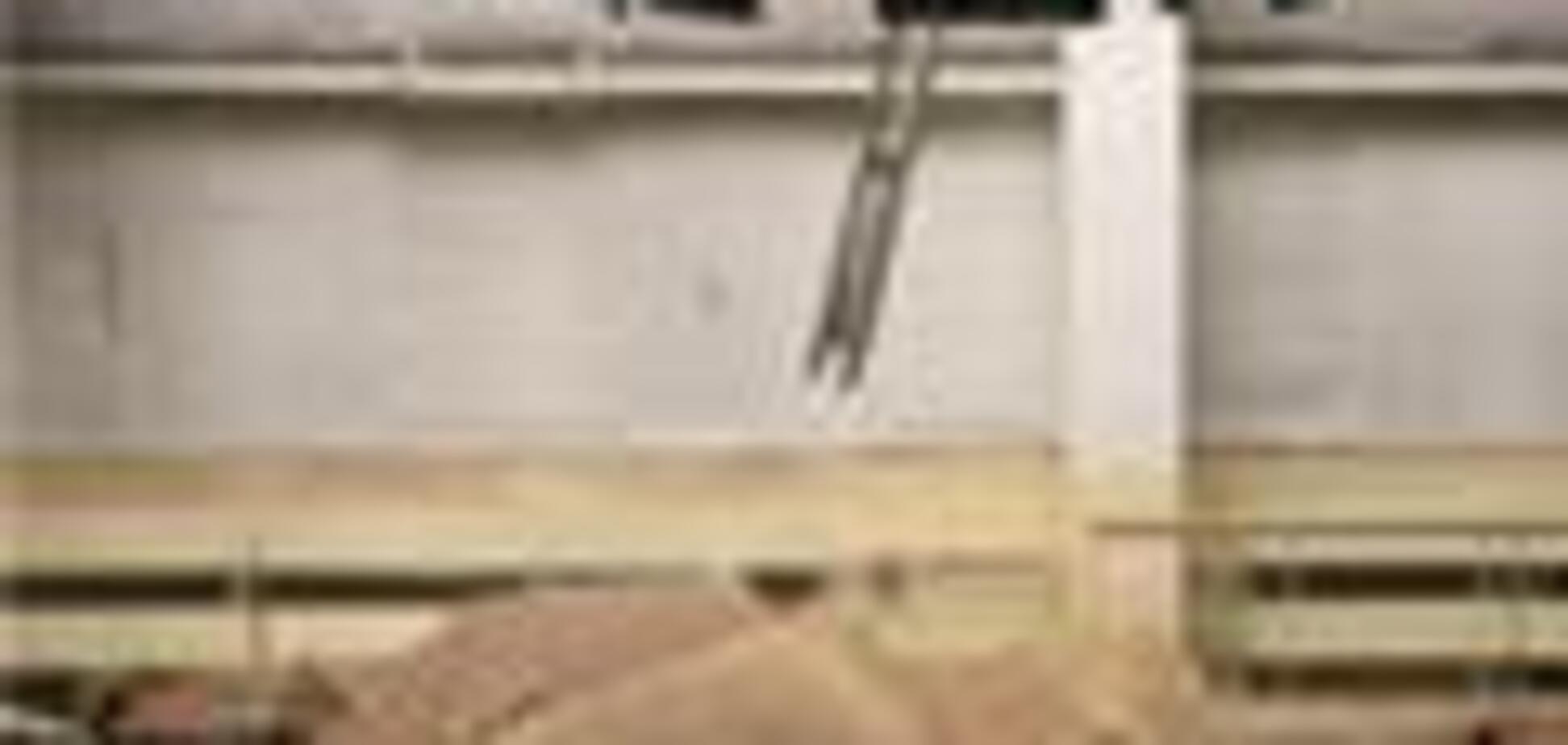 Трое подростков погибли при обрушении крыши