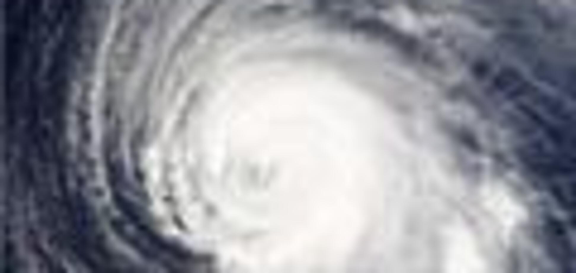 Ураган убил 15 европейцев