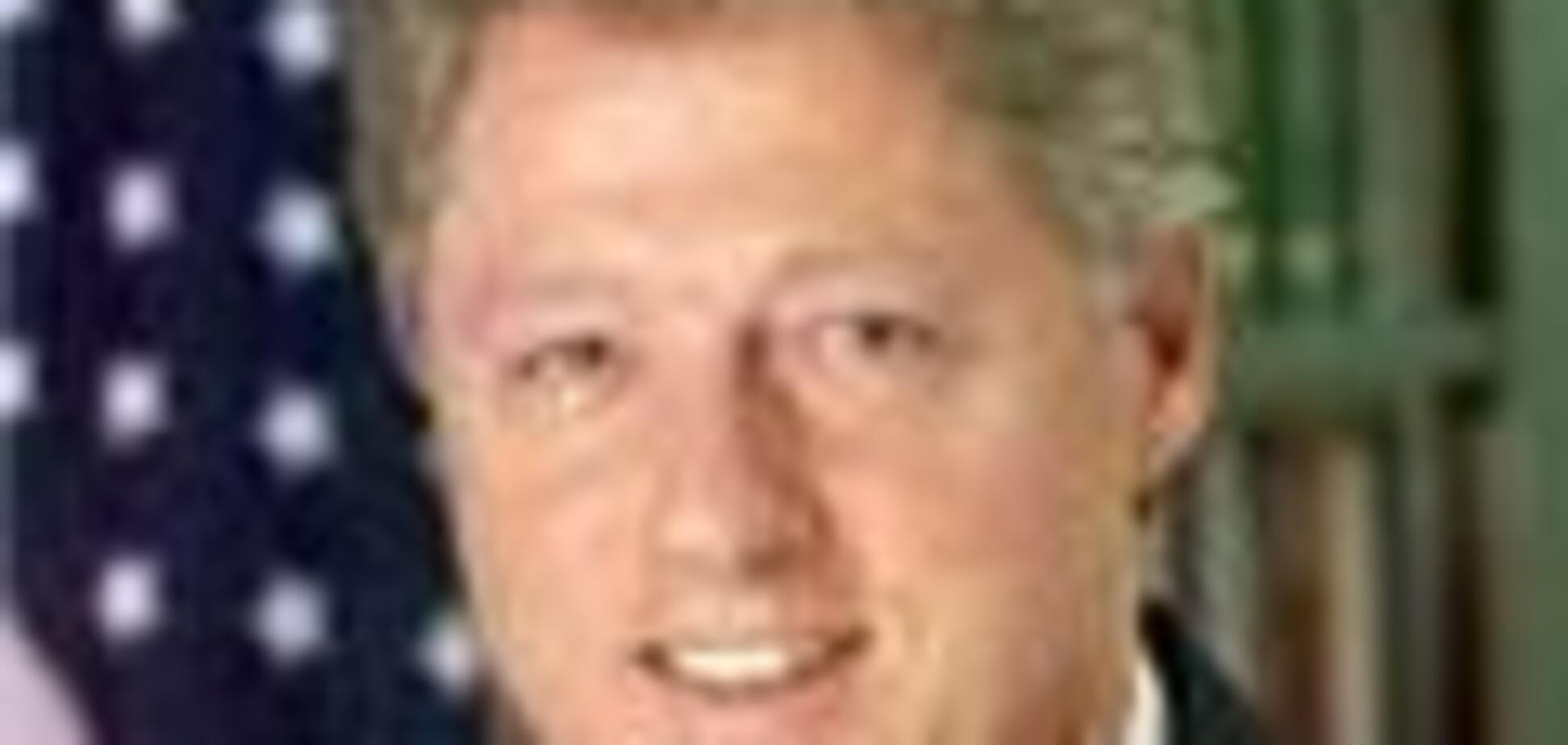 Клинтон за год заработал $6 млн