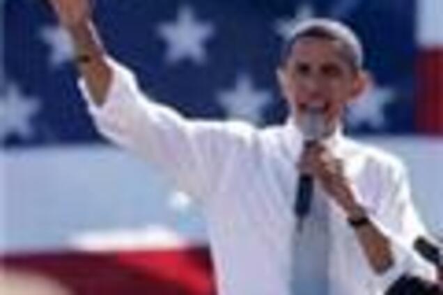 Барабанщика уволили за перемигивание с Обамой