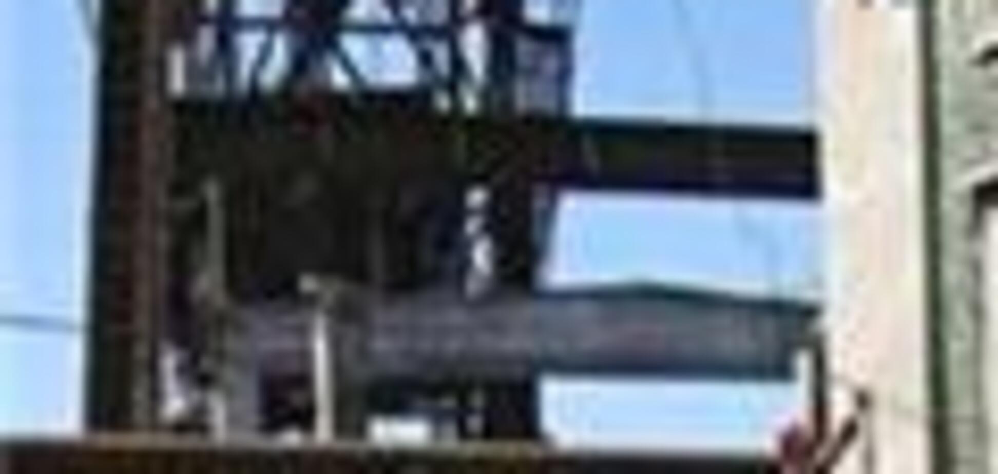 На шахте на Луганщине завалом заблокированы двое горняков