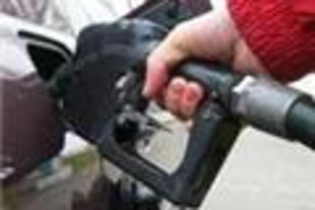 Податок на транспорт замінять подорожчанням пального