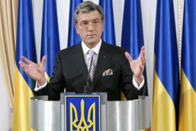 Ющенко требует от Медведева возобновить подачу газа