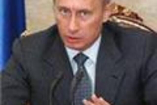 Путин порекомендовал журналистам закусывать салом