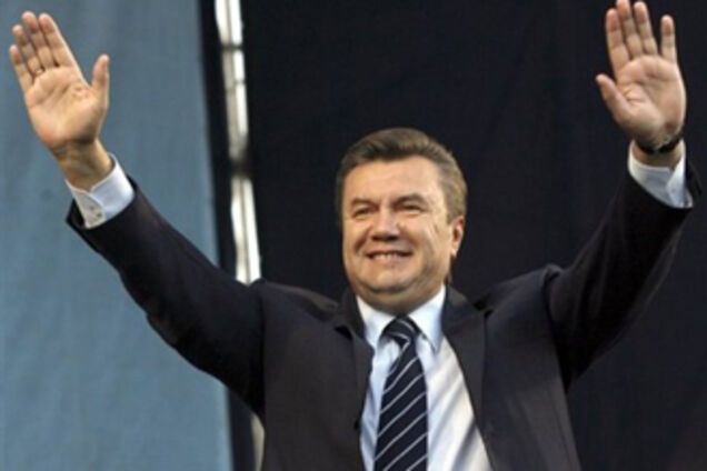 Янукович уверен, что обречен спасти Украину