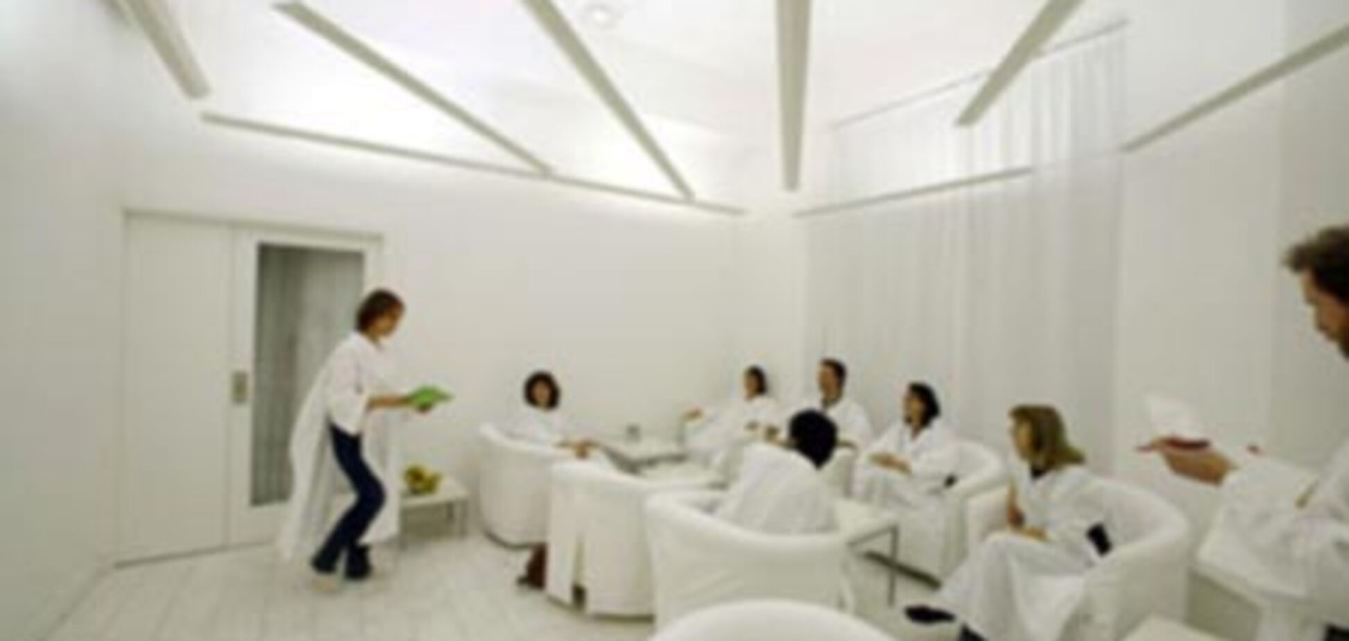 Светлый ресторан