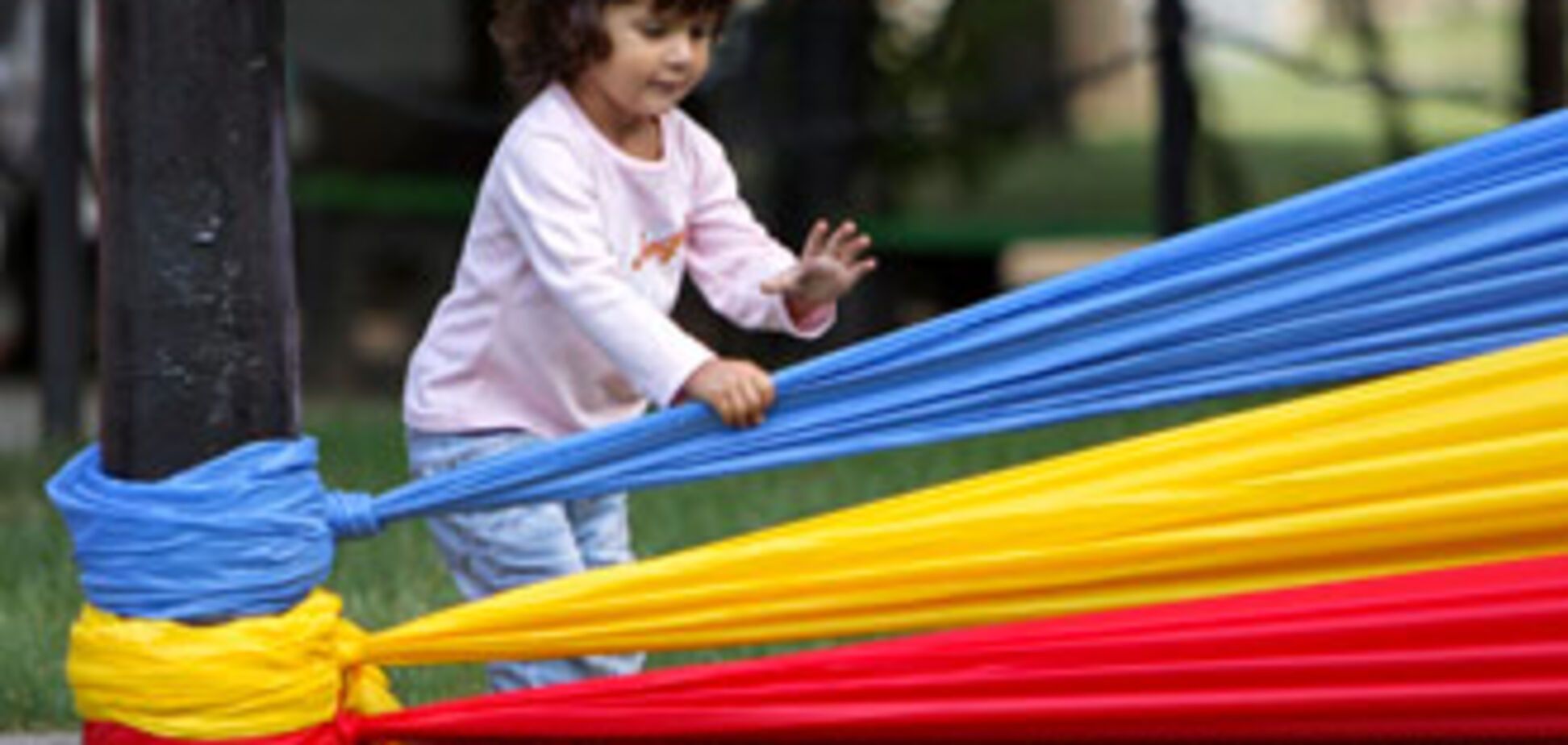 У натовп молоді в Кишиневі кинули гранату: 30 постраждалих