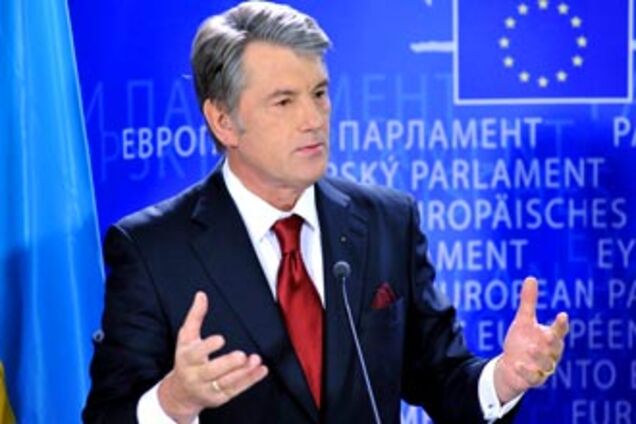 Ющенко уверен, что в Украине нет проблемы русского языка
