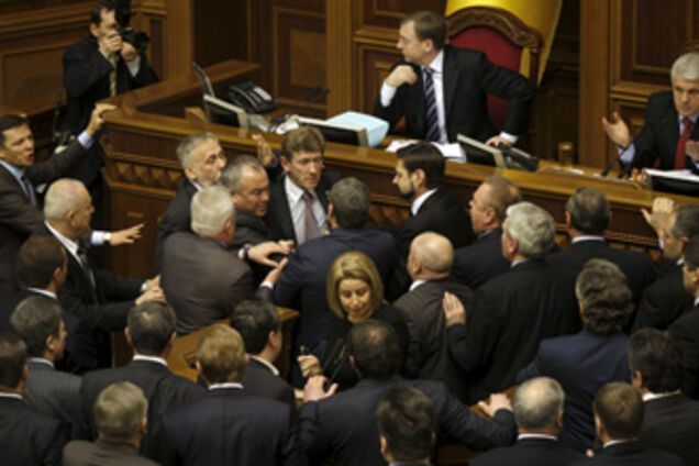 Ющенко хочет избавиться от 'каст неприкосновенных'