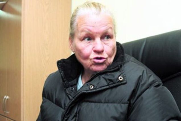 Мать изнасилованных детей подкупили?