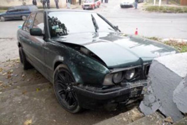 В Николаеве водитель BMW сбил 4-х детей