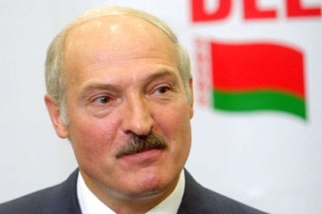 Лукашенко тошнит от собственной власти 