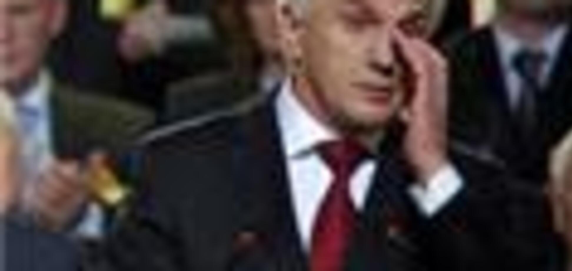 Литвин розплакався на з'їзді Народної партії (ФОТО)