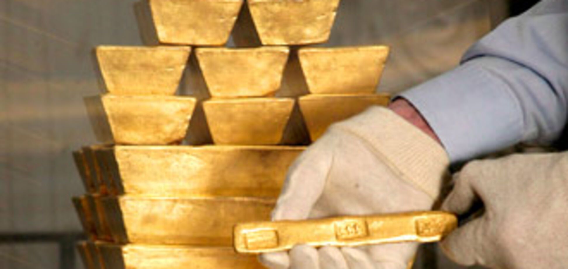 Росія знову продає золотий запас