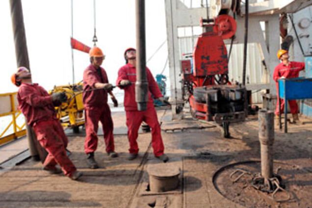 Китайцы помогут искать Украине нефть в Черном море