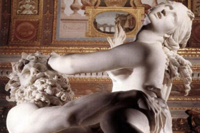 В столице бесчинствует насильник-милиционер