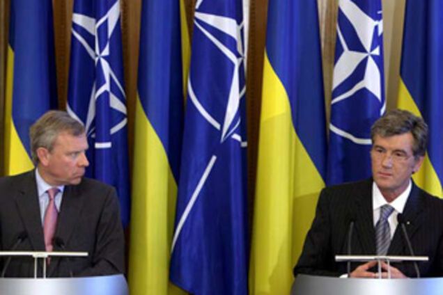 Рух України в НАТО не загрожує Росії