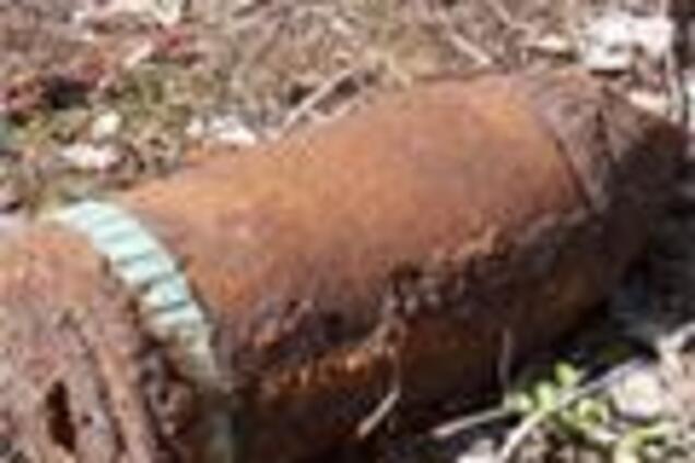 Украинец в своем огороде выкопал 13 гранат