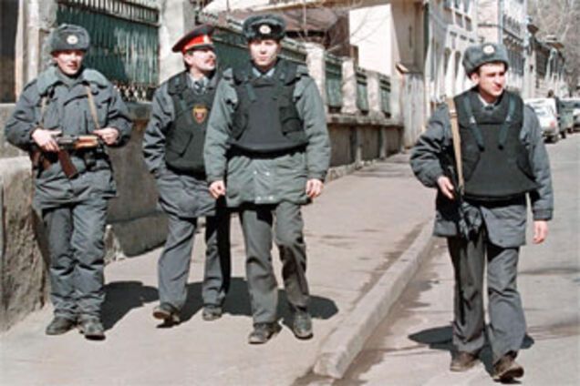 Сержанта милиции избили прямо на территории ОВД