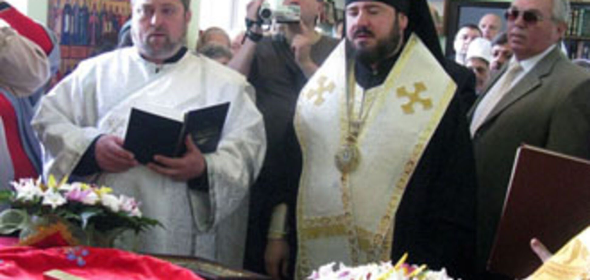 Церковь начала молиться за больных гриппом