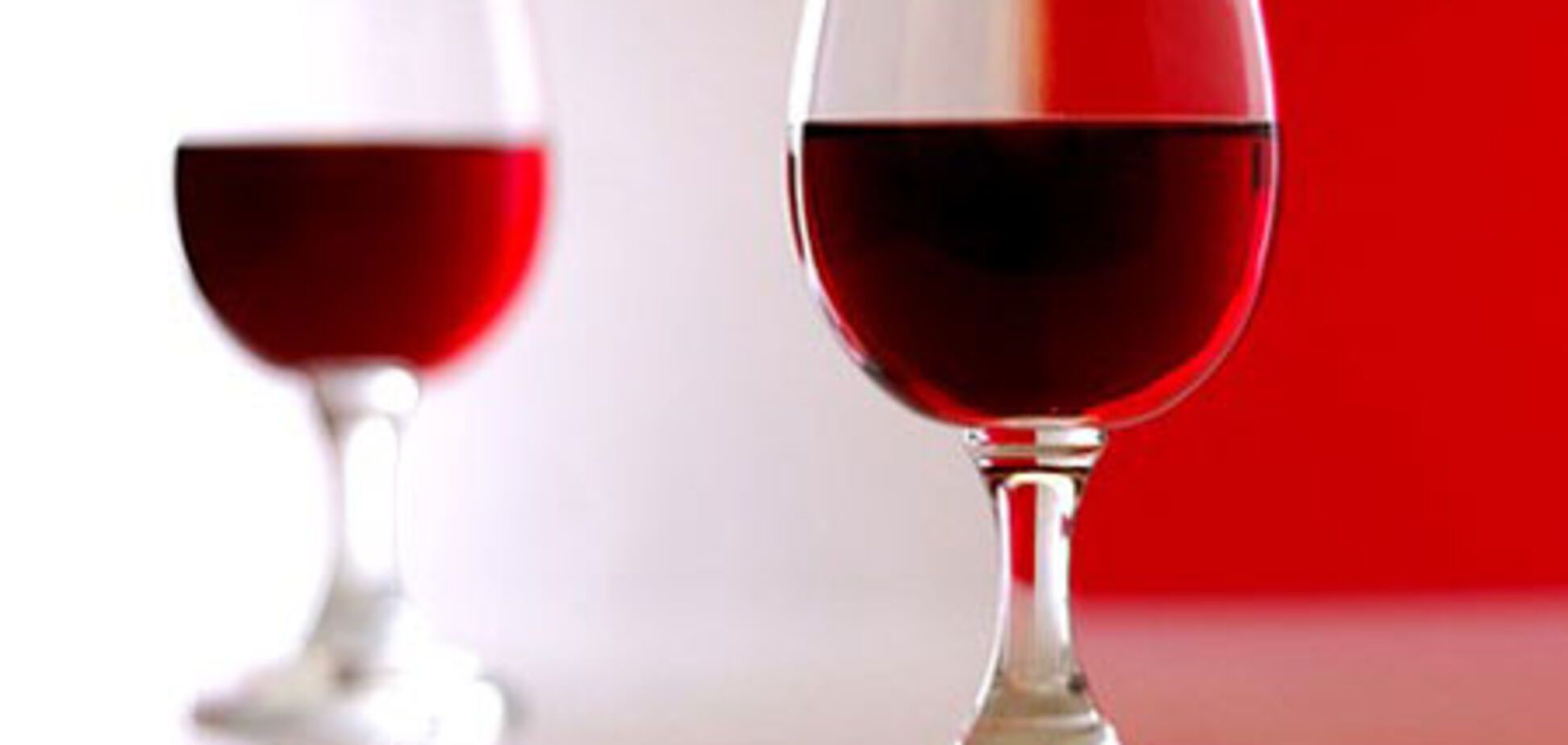 Ученые: 'Умеренный алкоголизм' спасает от инфарктов