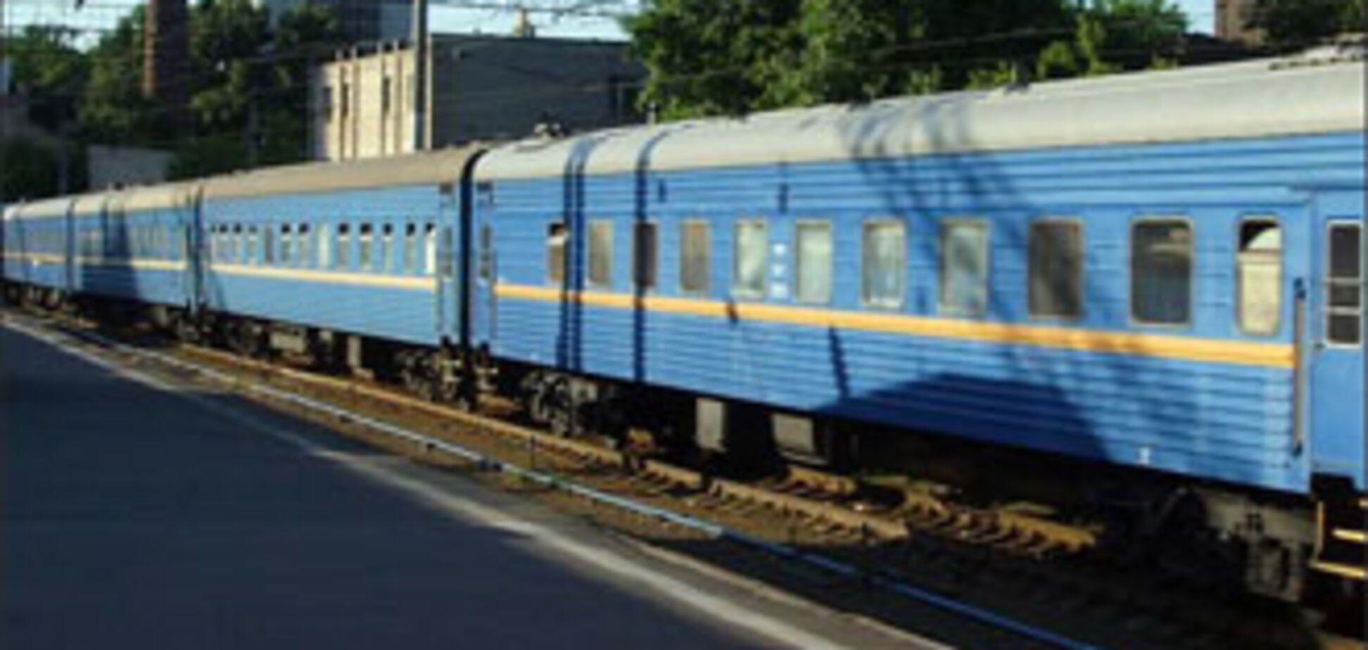 У Криму жінку на смерть збив потяг