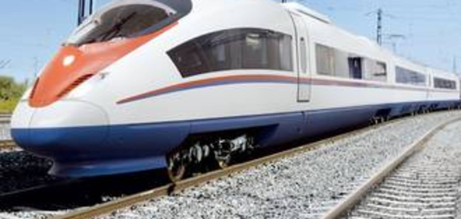 В России сошел с рельсов 'Невский экспресс', 10 погибших