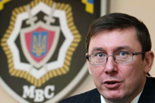 Луценко угрожает Секретариату Президента уголовным делом