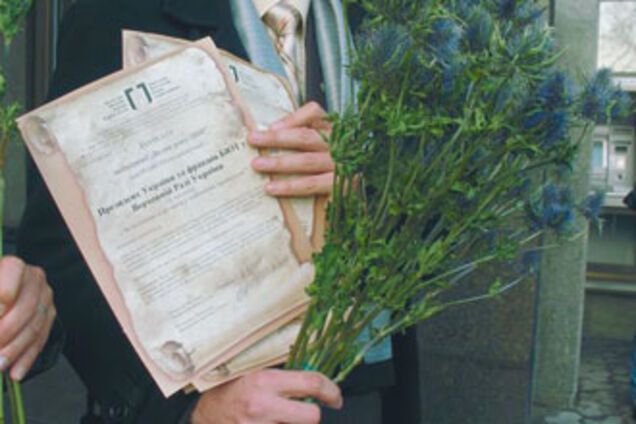 Луценко стал 'Чертополохом года'