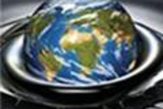 На мировых рынках дешевеет нефть