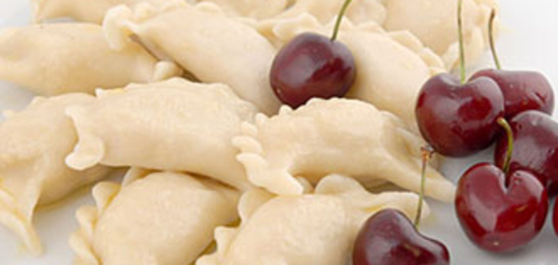 Їжте сьогодні вареники - і будете щасливі весь рік!