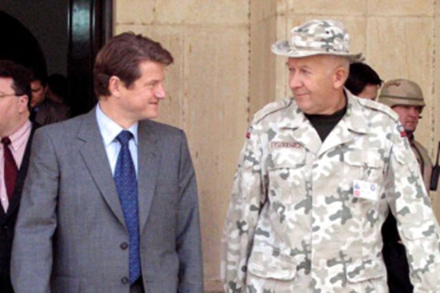 Президент Литвы ушел в отставку из-за ЦРУ